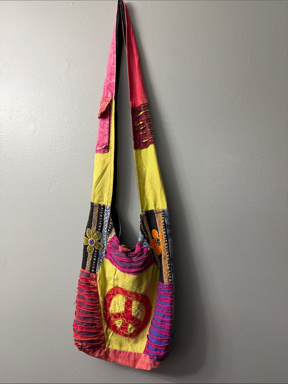 Boho Patchwork Peace Sign Shoulder Bag - Yellow & Pink